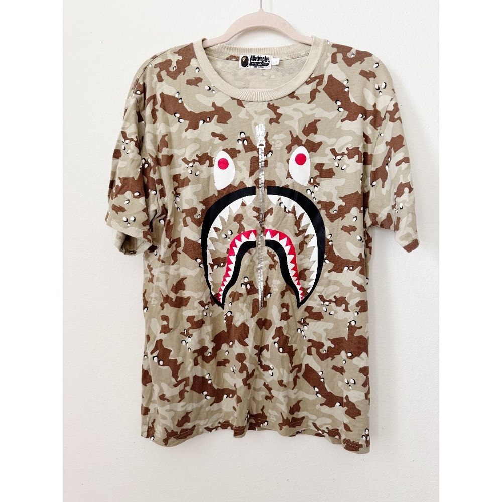 BAPE Bathing Ape Desert Camo Shark Tee Shirt Beige L - Picture 2 of 7